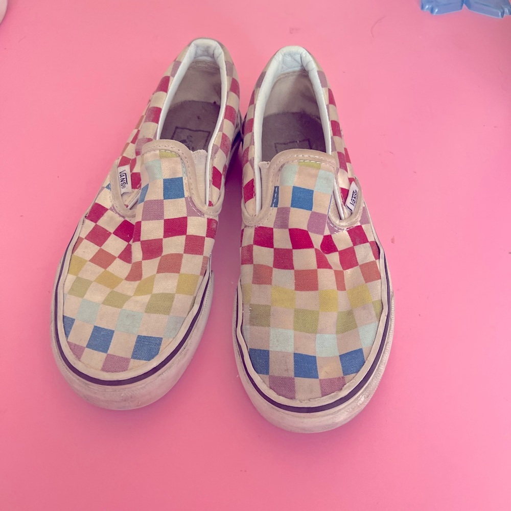 converse rainbow checkerboard